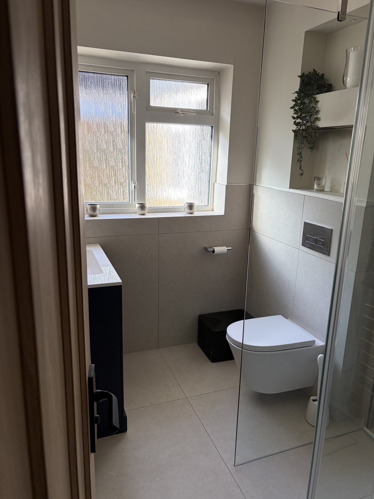 Cloakroom in a tight footprint